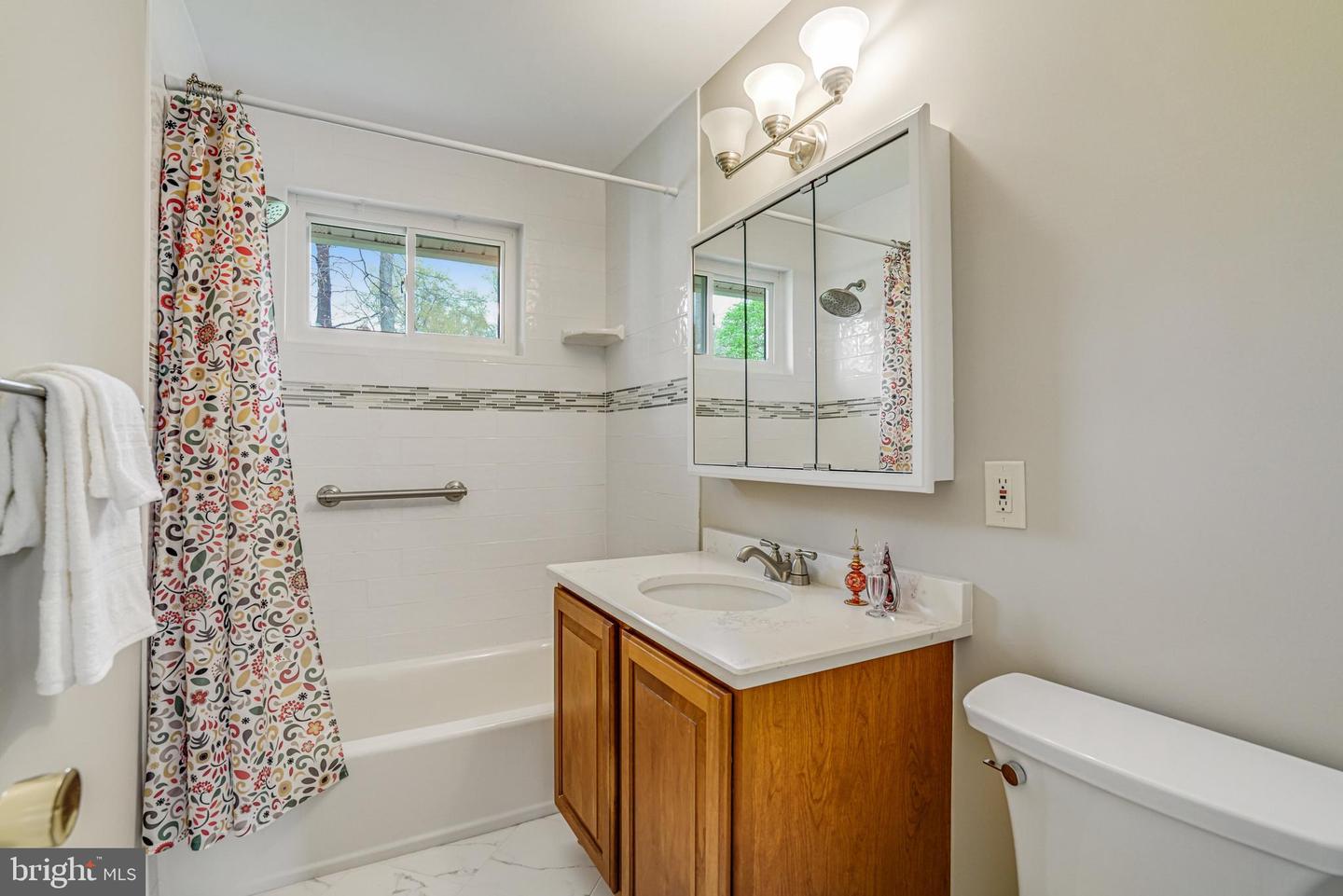 8618 KENILWORTH DR, SPRINGFIELD, Virginia 22151, 4 Bedrooms Bedrooms, ,2 BathroomsBathrooms,Residential,For sale,8618 KENILWORTH DR,VAFX2231952 MLS # VAFX2231952