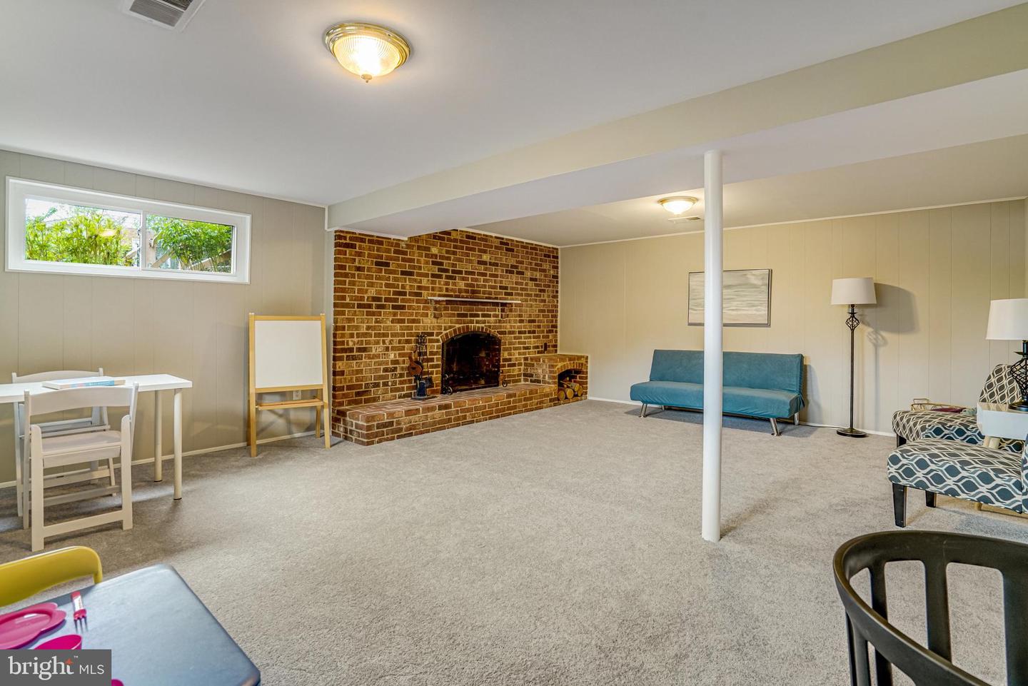 8618 KENILWORTH DR, SPRINGFIELD, Virginia 22151, 4 Bedrooms Bedrooms, ,2 BathroomsBathrooms,Residential,For sale,8618 KENILWORTH DR,VAFX2231952 MLS # VAFX2231952