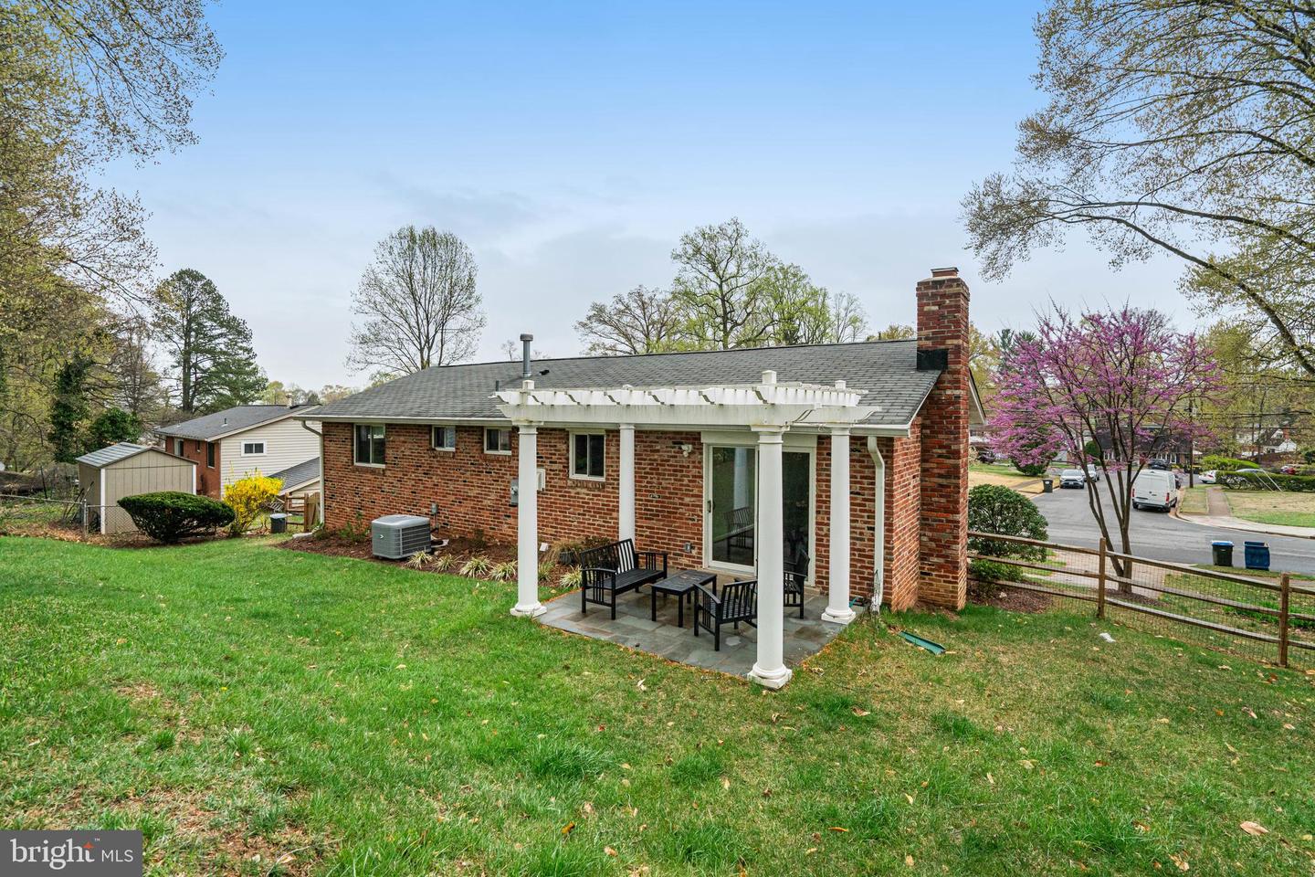 8618 KENILWORTH DR, SPRINGFIELD, Virginia 22151, 4 Bedrooms Bedrooms, ,2 BathroomsBathrooms,Residential,For sale,8618 KENILWORTH DR,VAFX2231952 MLS # VAFX2231952