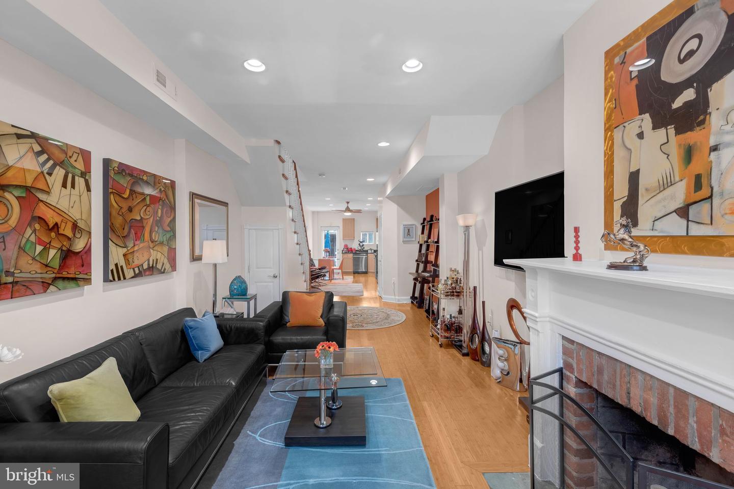 429 Q ST NW, WASHINGTON, District Of Columbia 20001, 2 Bedrooms Bedrooms, ,2 BathroomsBathrooms,Residential,For sale,429 Q ST NW,DCDC2193786 MLS # DCDC2193786