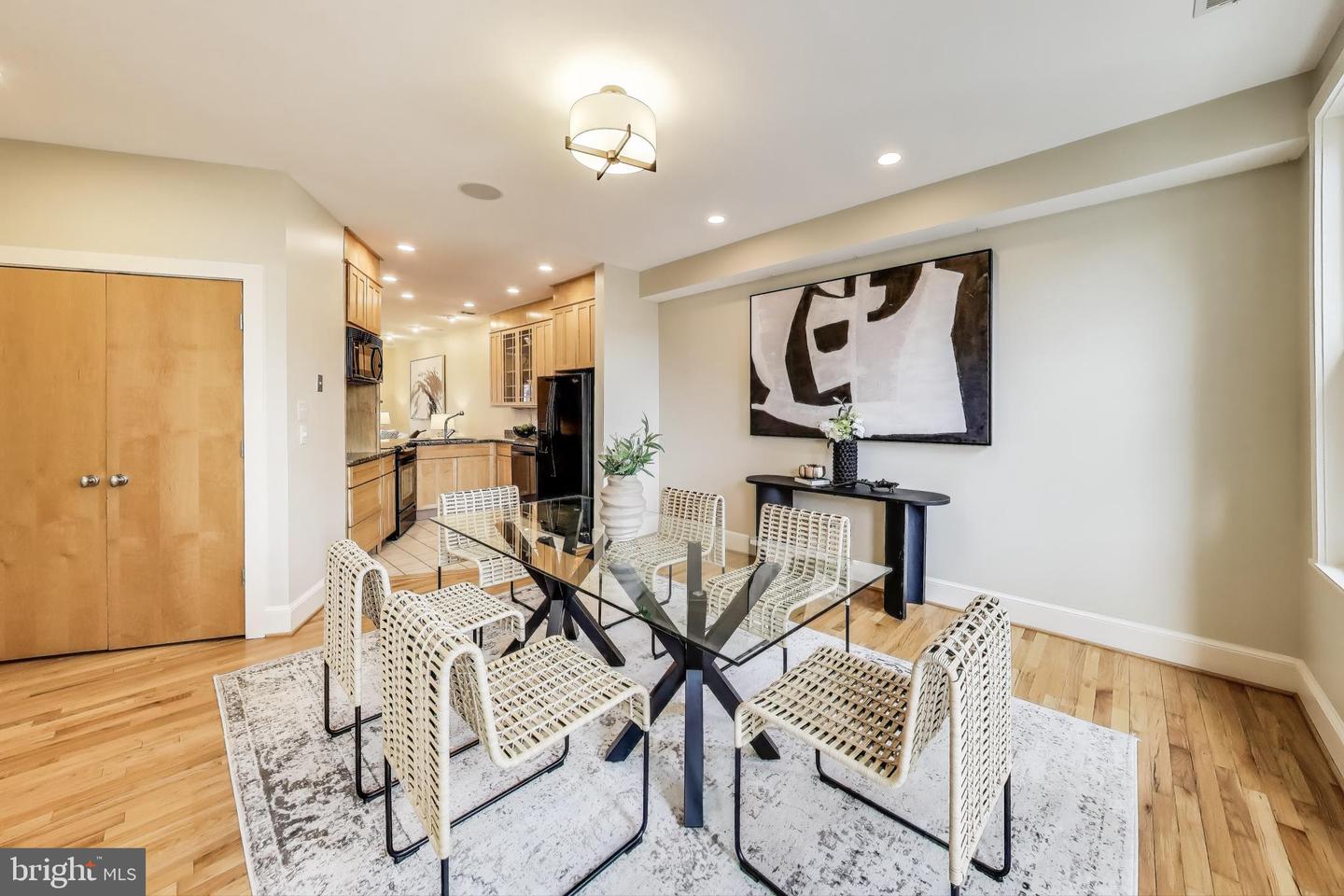 1324 10TH ST NW, WASHINGTON, District Of Columbia 20001, 3 Bedrooms Bedrooms, ,3 BathroomsBathrooms,Residential,For sale,1324 10TH ST NW,DCDC2193884 MLS # DCDC2193884