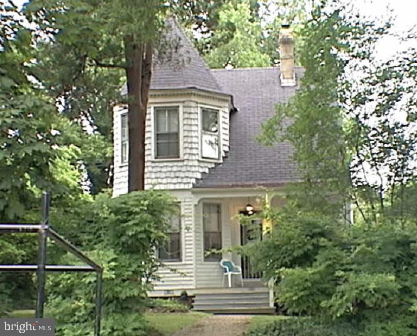 1440 NEWTON ST NE, WASHINGTON, District Of Columbia 20017, 4 Bedrooms Bedrooms, ,2 BathroomsBathrooms,Residential,For sale,1440 NEWTON ST NE,DCDC2193832 MLS # DCDC2193832