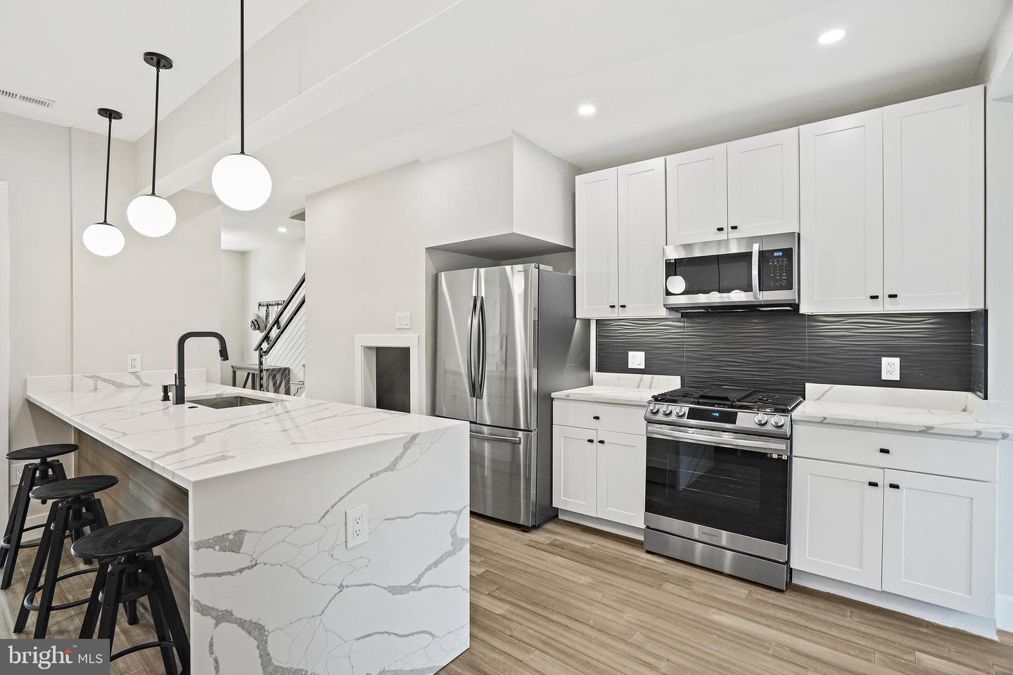 719 QUEBEC PL NW, WASHINGTON, District Of Columbia 20010, 7 Bedrooms Bedrooms, ,4 BathroomsBathrooms,Residential,For sale,719 QUEBEC PL NW,DCDC2193880 MLS # DCDC2193880