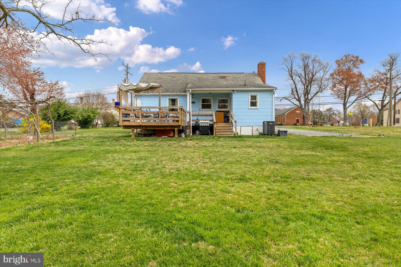 8952 COURTHOUSE RD, SPOTSYLVANIA, Virginia 22553, 3 Bedrooms Bedrooms, ,2 BathroomsBathrooms,Residential,For sale,8952 COURTHOUSE RD,VASP2032002 MLS # VASP2032002
