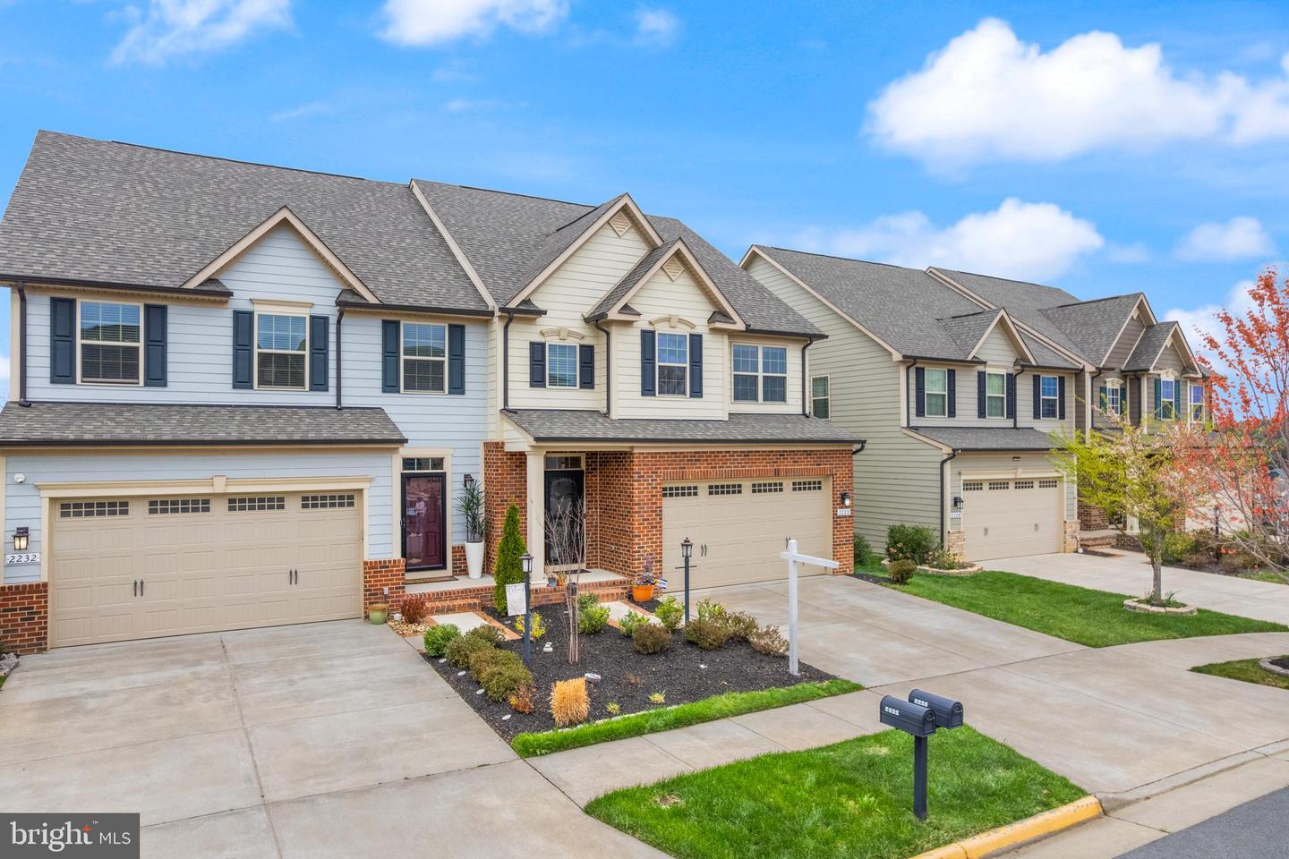 2228 RED PINE LOOP, DUMFRIES, Virginia 22026, 4 Bedrooms Bedrooms, ,3 BathroomsBathrooms,Residential,For sale,2228 RED PINE LOOP,VAPW2090292 MLS # VAPW2090292