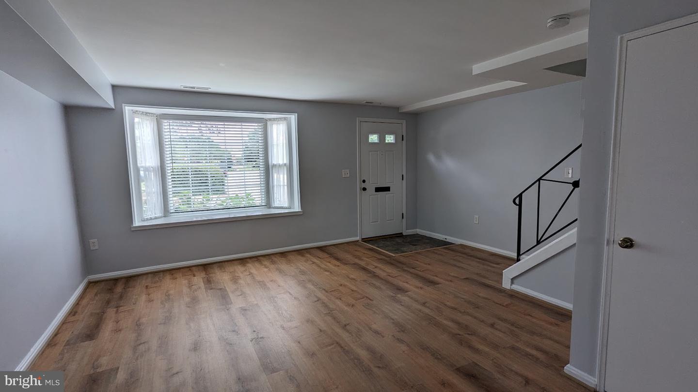 3735 JASON AVE, ALEXANDRIA, Virginia 22302, 2 Bedrooms Bedrooms, ,1 BathroomBathrooms,Residential,For sale,3735 JASON AVE,VAAX2043266 MLS # VAAX2043266