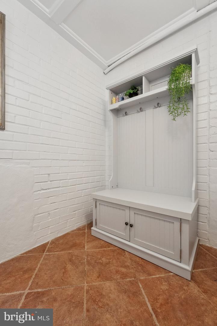 3811 BENTON ST NW, WASHINGTON, District Of Columbia 20007, 4 Bedrooms Bedrooms, ,2 BathroomsBathrooms,Residential,For sale,3811 BENTON ST NW,DCDC2192464 MLS # DCDC2192464