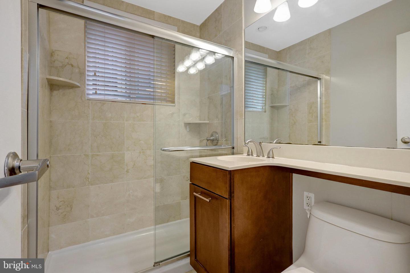 2639 15TH ST NW #B2, WASHINGTON, District Of Columbia 20009, 1 Bedroom Bedrooms, ,1 BathroomBathrooms,Residential,For sale,2639 15TH ST NW #B2,DCDC2192950 MLS # DCDC2192950