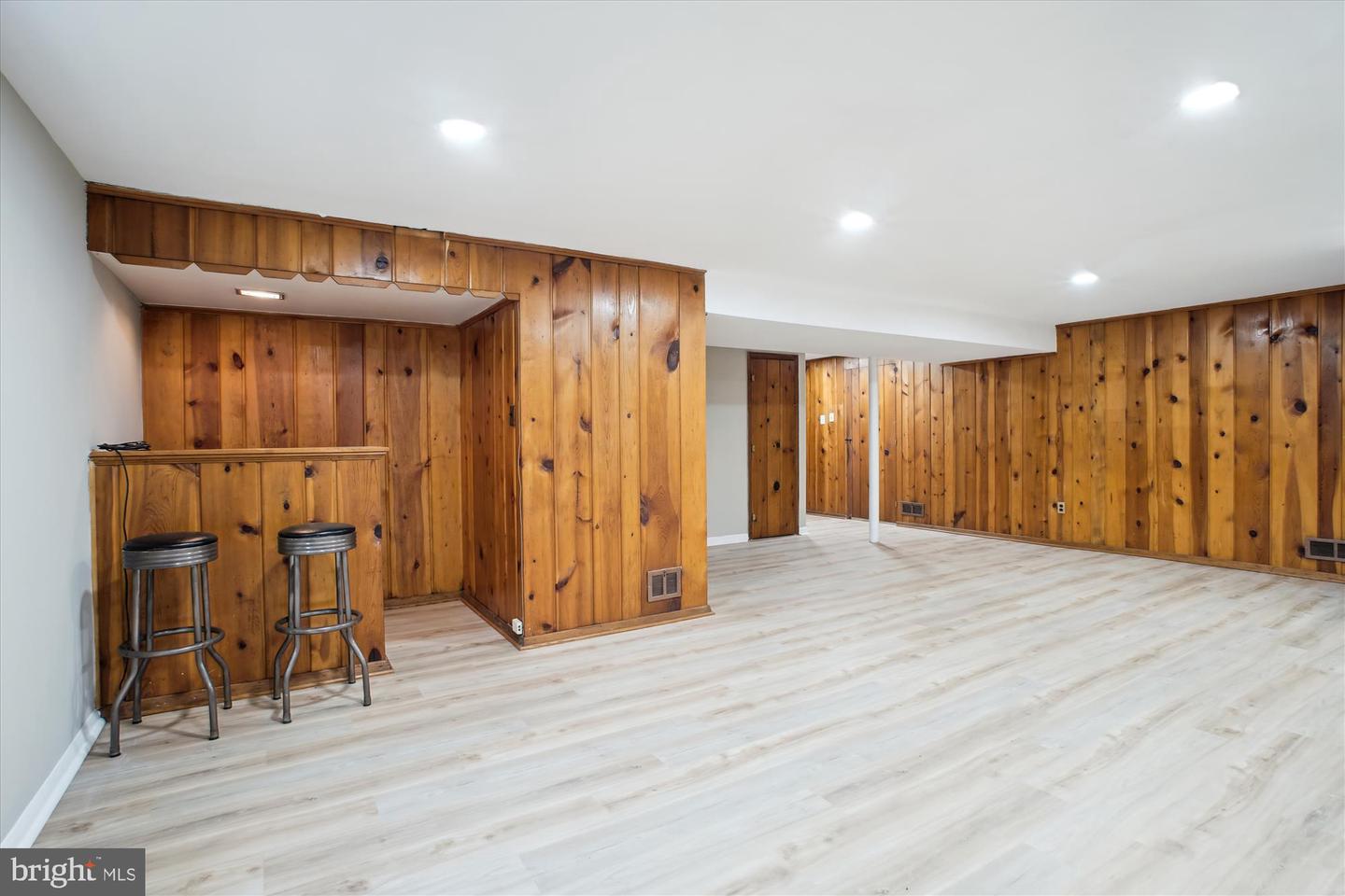 869 PATRICK HENRY DR, ARLINGTON, Virginia 22205, 4 Bedrooms Bedrooms, ,2 BathroomsBathrooms,Residential,For sale,869 PATRICK HENRY DR,VAAR2055584 MLS # VAAR2055584
