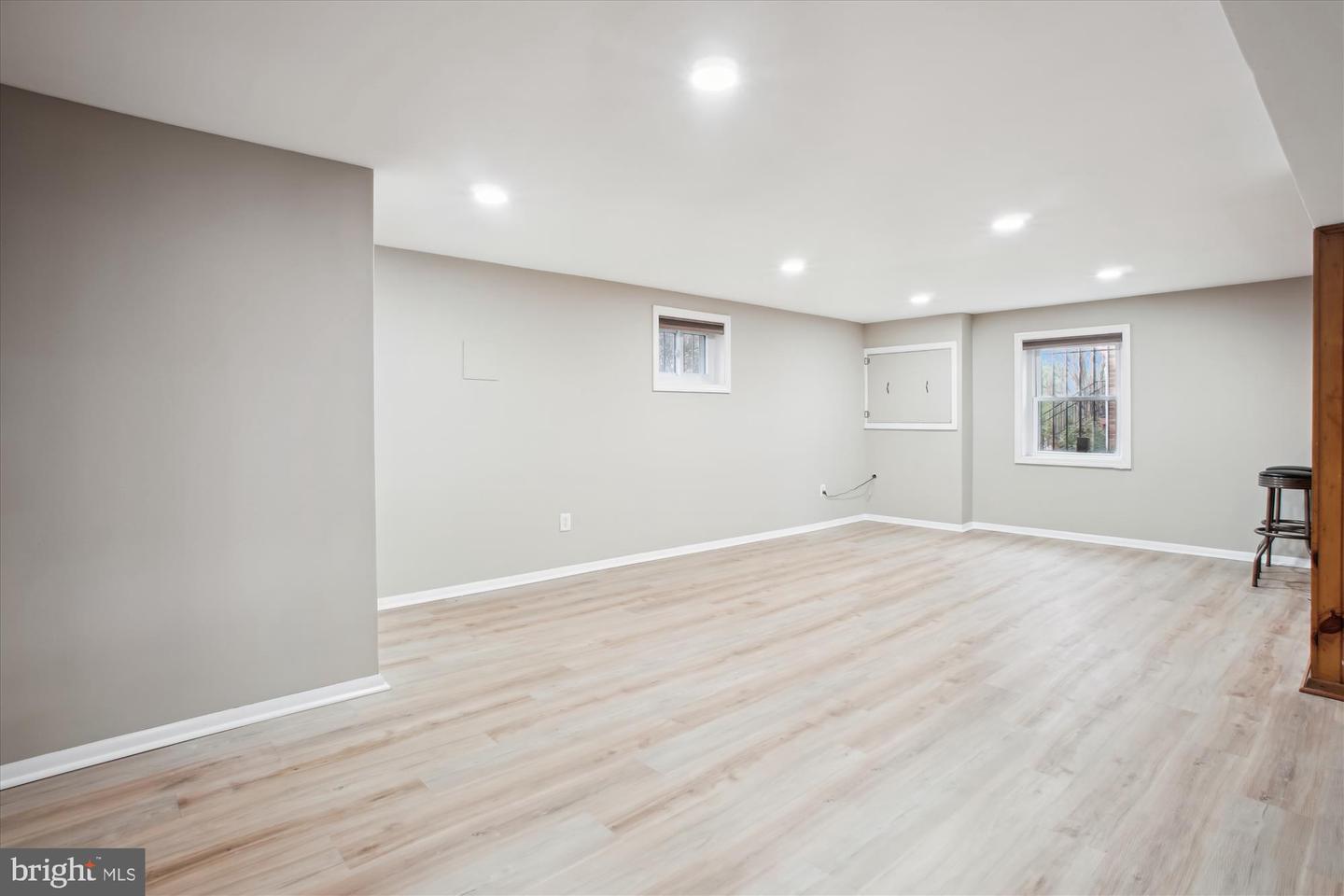 869 PATRICK HENRY DR, ARLINGTON, Virginia 22205, 4 Bedrooms Bedrooms, ,2 BathroomsBathrooms,Residential,For sale,869 PATRICK HENRY DR,VAAR2055584 MLS # VAAR2055584
