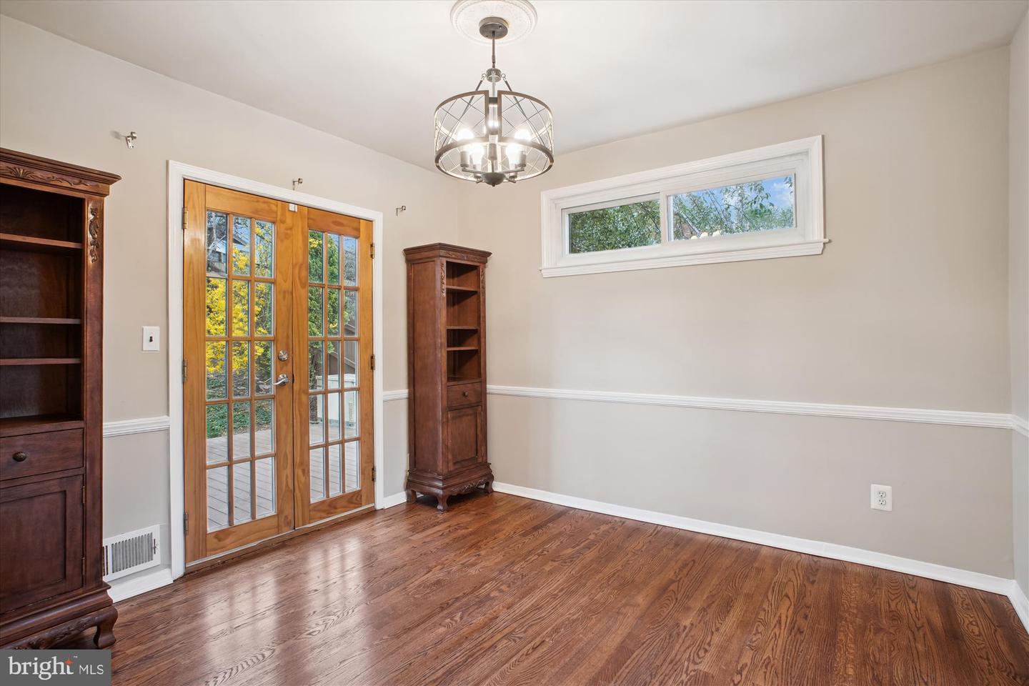 869 PATRICK HENRY DR, ARLINGTON, Virginia 22205, 4 Bedrooms Bedrooms, ,2 BathroomsBathrooms,Residential,For sale,869 PATRICK HENRY DR,VAAR2055584 MLS # VAAR2055584