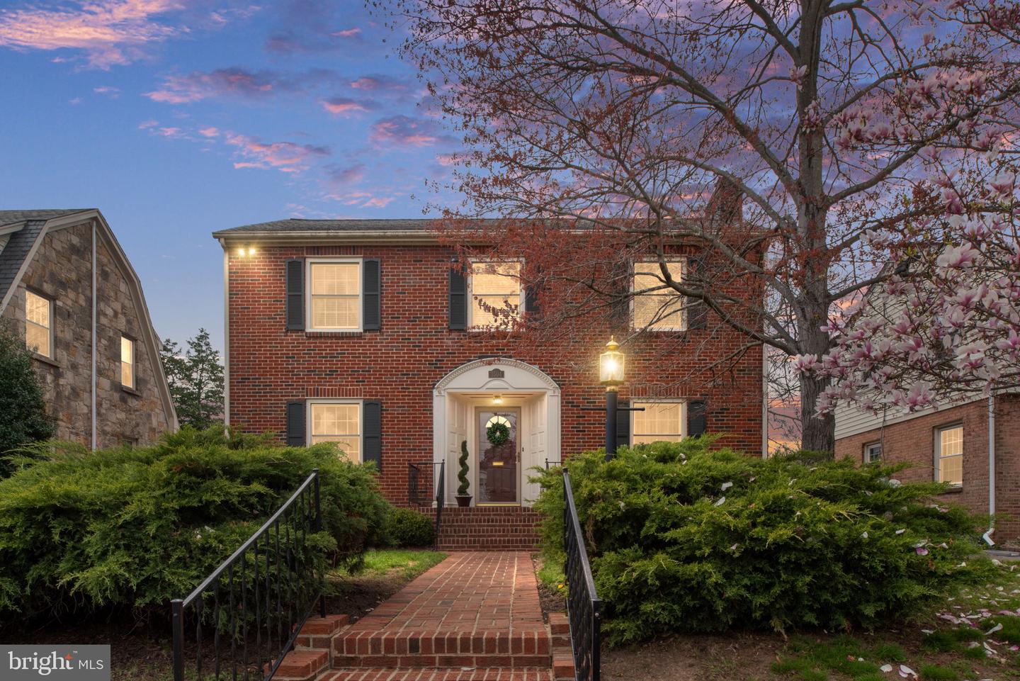 1504 AUGUSTINE AVE, FREDERICKSBURG, Virginia 22401, 4 Bedrooms Bedrooms, ,2 BathroomsBathrooms,Residential,For sale,1504 AUGUSTINE AVE,VAFB2007930 MLS # VAFB2007930