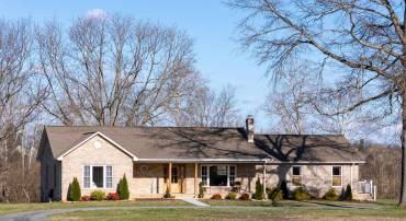 901 RIVERSIDE AVE, GROTTOES, Virginia 24441, 5 Bedrooms Bedrooms, ,3 BathroomsBathrooms,Residential,901 RIVERSIDE AVE,662828 MLS # 662828