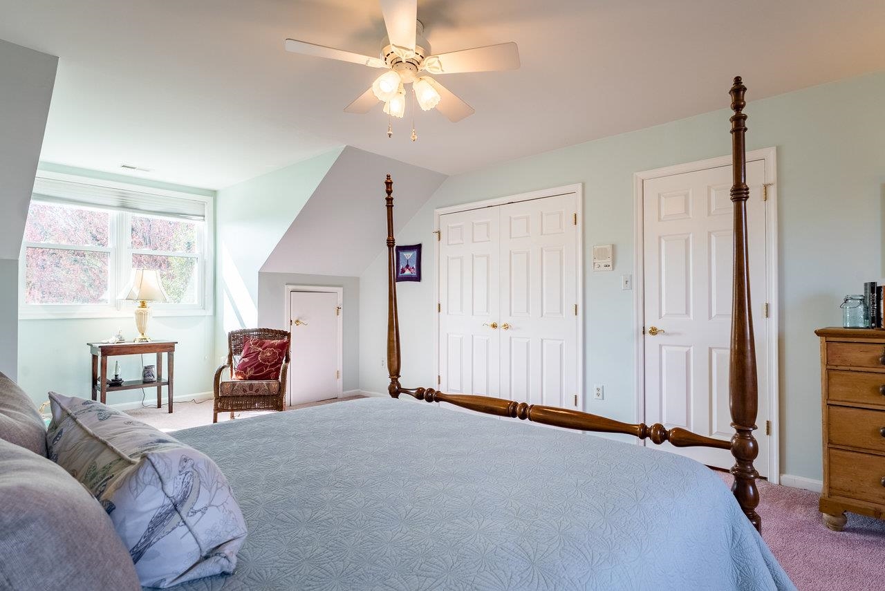 22 MANOR DR, EDINBURG, Virginia 22824, 4 Bedrooms Bedrooms, ,2 BathroomsBathrooms,Residential,22 MANOR DR,662830 MLS # 662830
