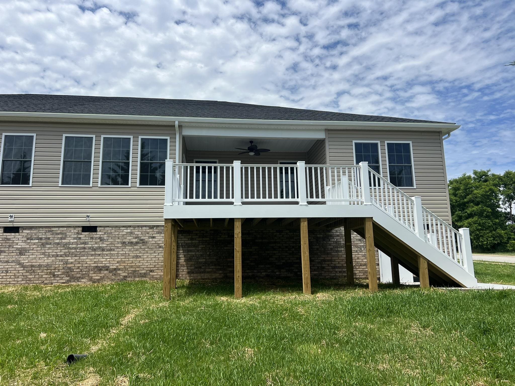 81 MERIWETHER CIR, STUARTS DRAFT, Virginia 24477, 3 Bedrooms Bedrooms, ,2 BathroomsBathrooms,Residential,81 MERIWETHER CIR,662836 MLS # 662836