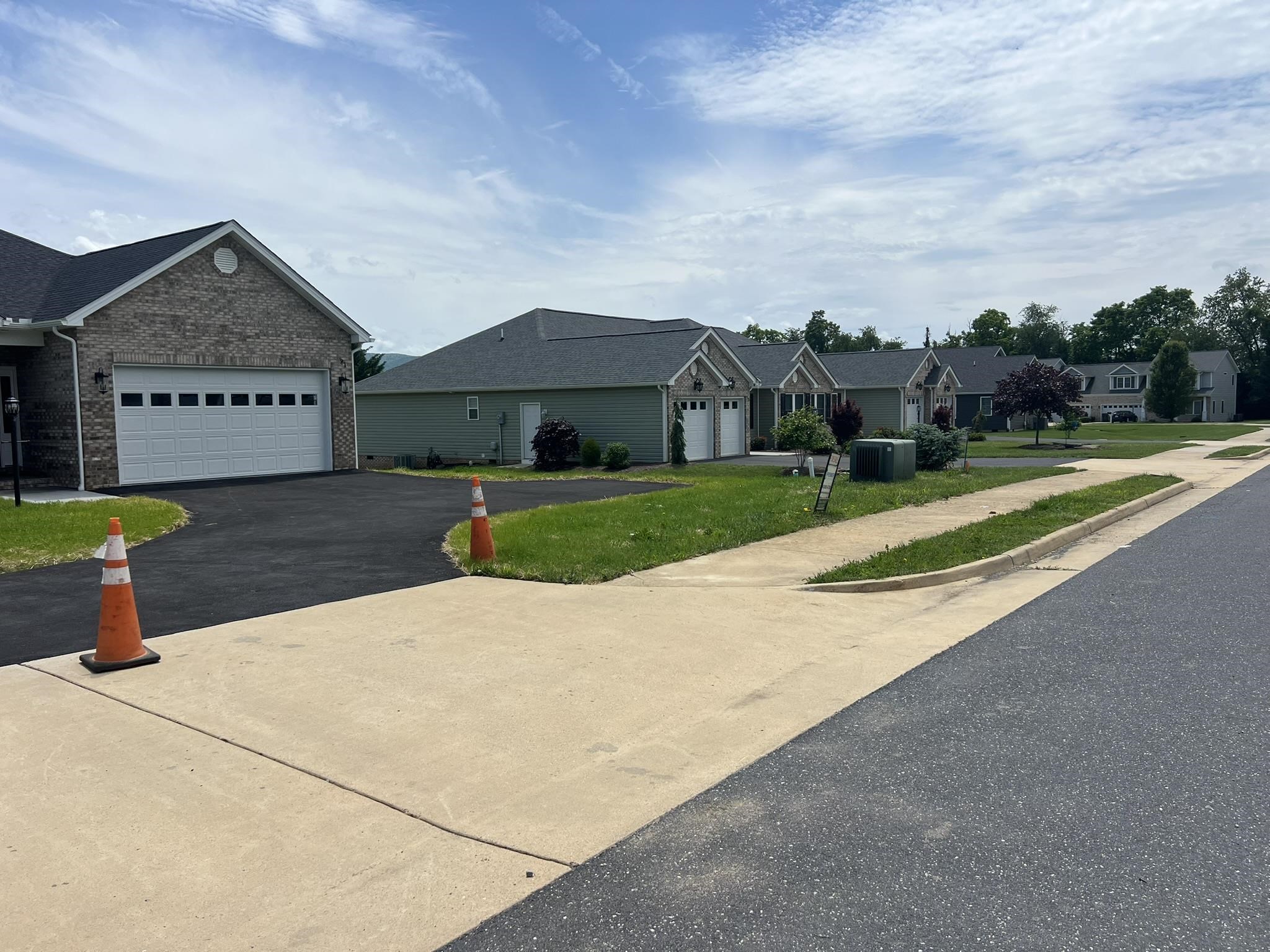 81 MERIWETHER CIR, STUARTS DRAFT, Virginia 24477, 3 Bedrooms Bedrooms, ,2 BathroomsBathrooms,Residential,81 MERIWETHER CIR,662836 MLS # 662836