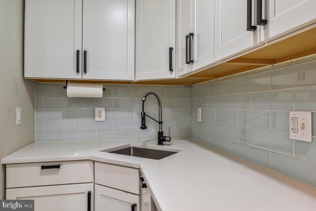 1028 BLADENSBURG RD NE #05, WASHINGTON, District Of Columbia 20002, 2 Bedrooms Bedrooms, ,1 BathroomBathrooms,Residential,For sale,1028 BLADENSBURG RD NE #05,DCDC2194094 MLS # DCDC2194094