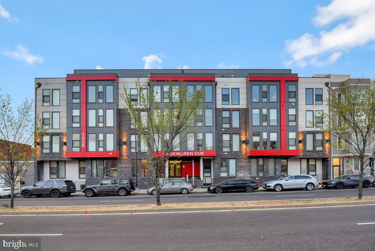 1028 BLADENSBURG RD NE #05, WASHINGTON, District Of Columbia 20002, 2 Bedrooms Bedrooms, ,1 BathroomBathrooms,Residential,For sale,1028 BLADENSBURG RD NE #05,DCDC2194094 MLS # DCDC2194094