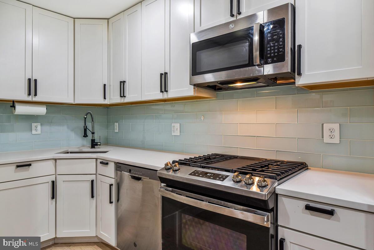 1028 BLADENSBURG RD NE #05, WASHINGTON, District Of Columbia 20002, 2 Bedrooms Bedrooms, ,1 BathroomBathrooms,Residential,For sale,1028 BLADENSBURG RD NE #05,DCDC2194094 MLS # DCDC2194094