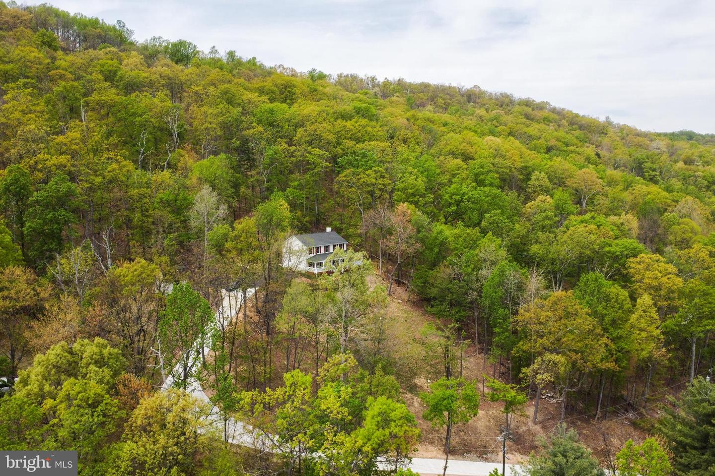2112 GORE DR, HAYMARKET, Virginia 20169, 4 Bedrooms Bedrooms, ,2 BathroomsBathrooms,Residential,For sale,2112 GORE DR,VAPW2085974 MLS # VAPW2085974
