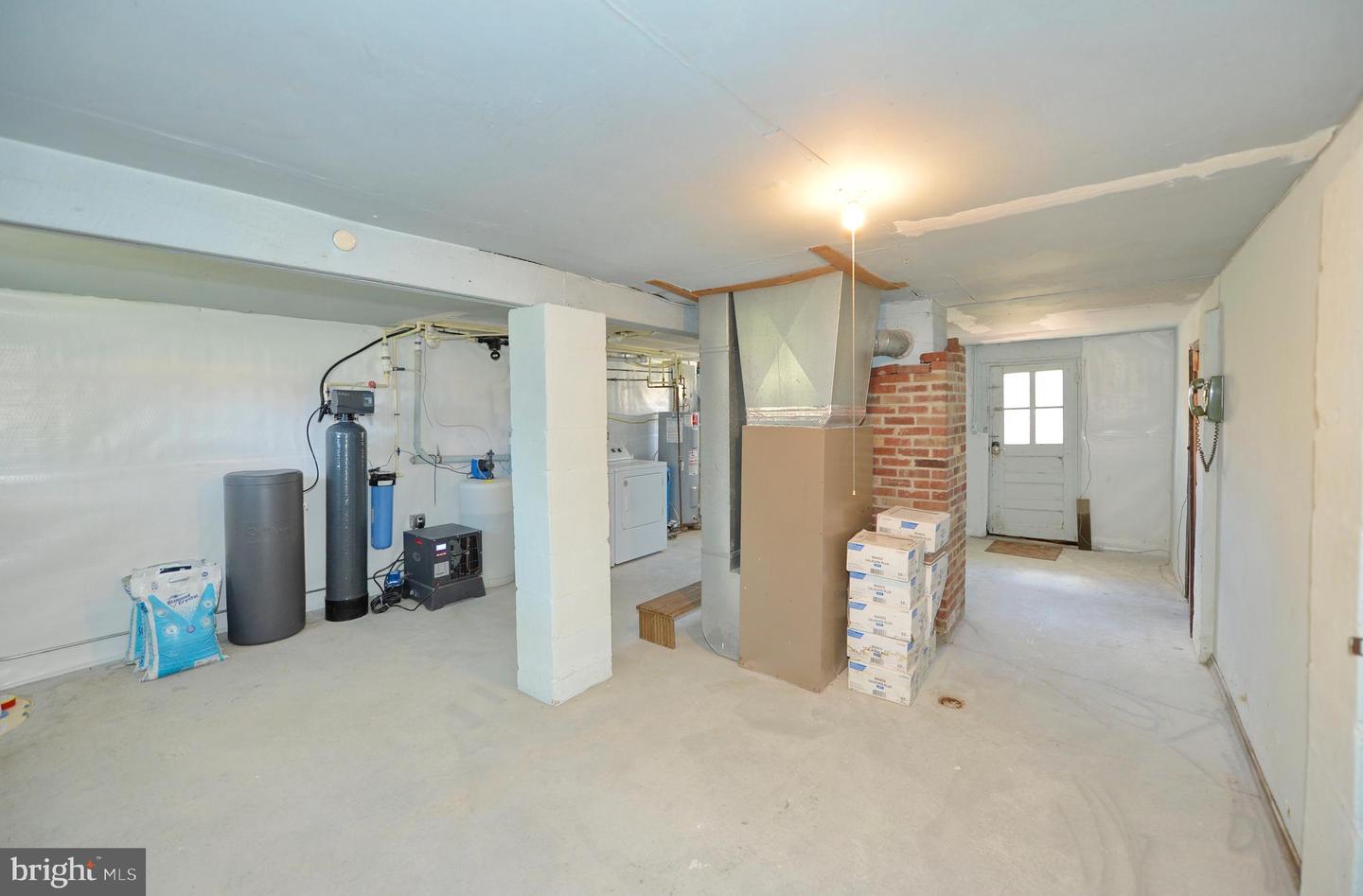 22282 ST LOUIS RD, MIDDLEBURG, Virginia 20117, 2 Bedrooms Bedrooms, ,1 BathroomBathrooms,Residential,For sale,22282 ST LOUIS RD,VALO2090984 MLS # VALO2090984