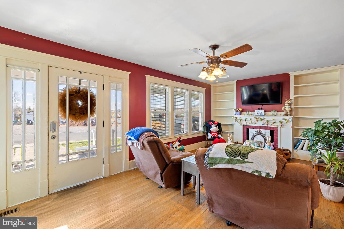 133 MASON ST, BROADWAY, Virginia 22815, 6 Bedrooms Bedrooms, ,4 BathroomsBathrooms,Residential,For sale,133 MASON ST,VARO2002168 MLS # VARO2002168