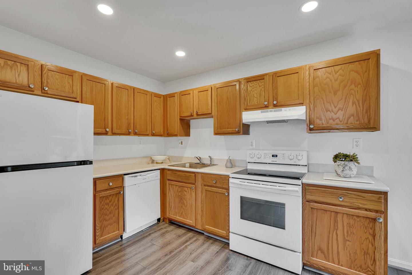 1838 4TH ST NW #2A, WASHINGTON, District Of Columbia 20001, 2 Bedrooms Bedrooms, ,2 BathroomsBathrooms,Residential,For sale,1838 4TH ST NW #2A,DCDC2174092 MLS # DCDC2174092