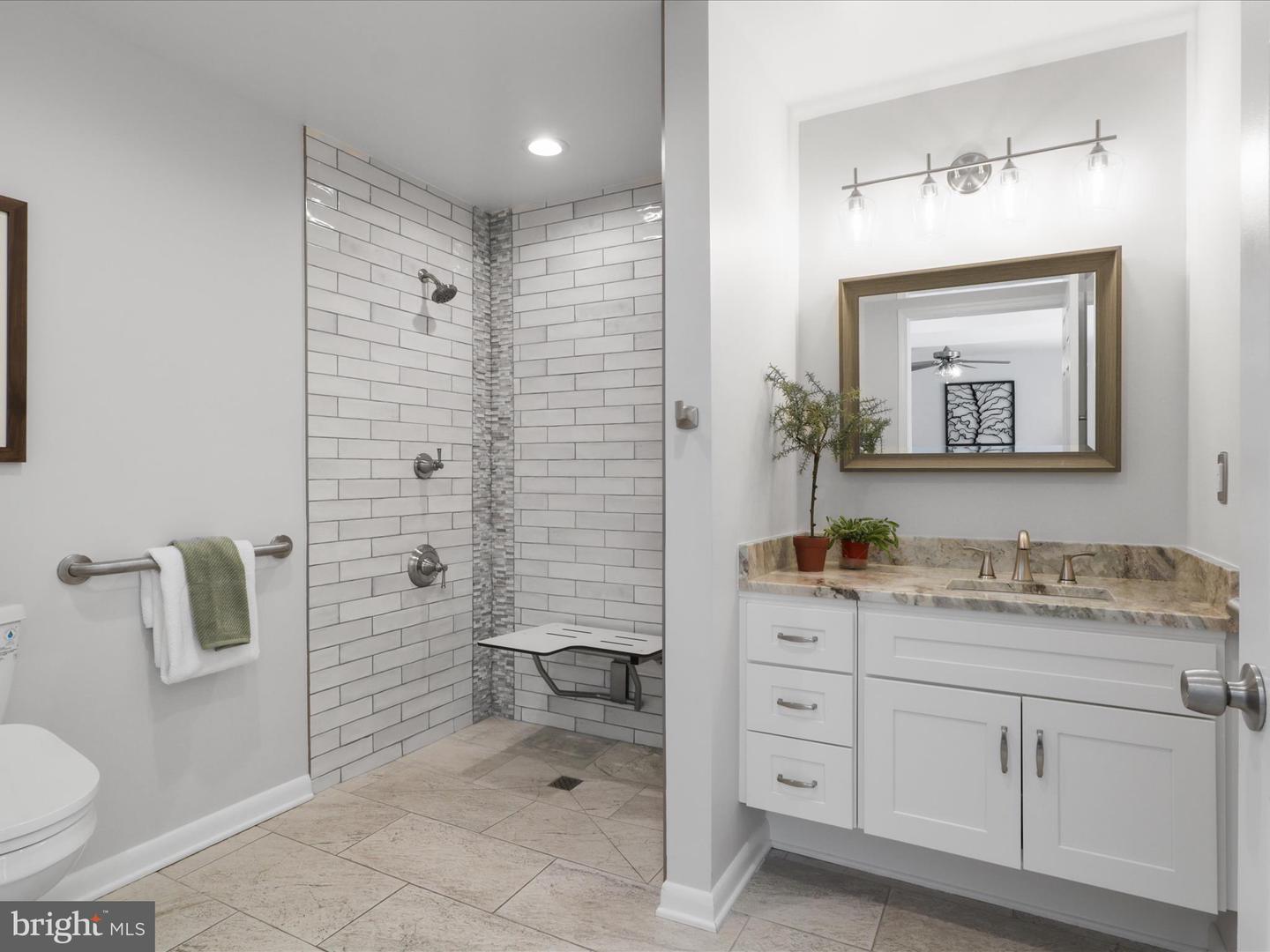 406 HUMMER, STERLING, Virginia 20164, 4 Bedrooms Bedrooms, ,3 BathroomsBathrooms,Residential,For sale,406 HUMMER,VALO2092092 MLS # VALO2092092