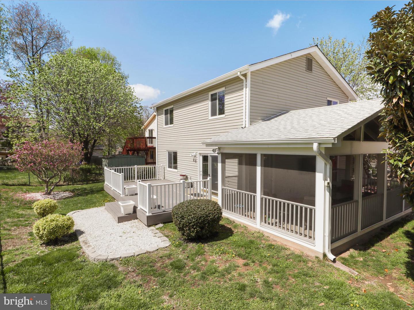 406 HUMMER, STERLING, Virginia 20164, 4 Bedrooms Bedrooms, ,3 BathroomsBathrooms,Residential,For sale,406 HUMMER,VALO2092092 MLS # VALO2092092