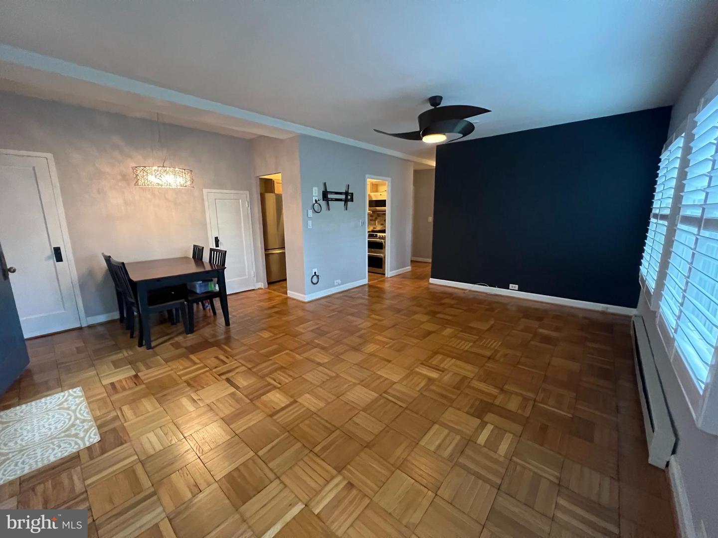 3222 WELLINGTON RD, ALEXANDRIA, Virginia 22302, 2 Bedrooms Bedrooms, ,1 BathroomBathrooms,Residential,For sale,3222 WELLINGTON RD,VAAX2043220 MLS # VAAX2043220