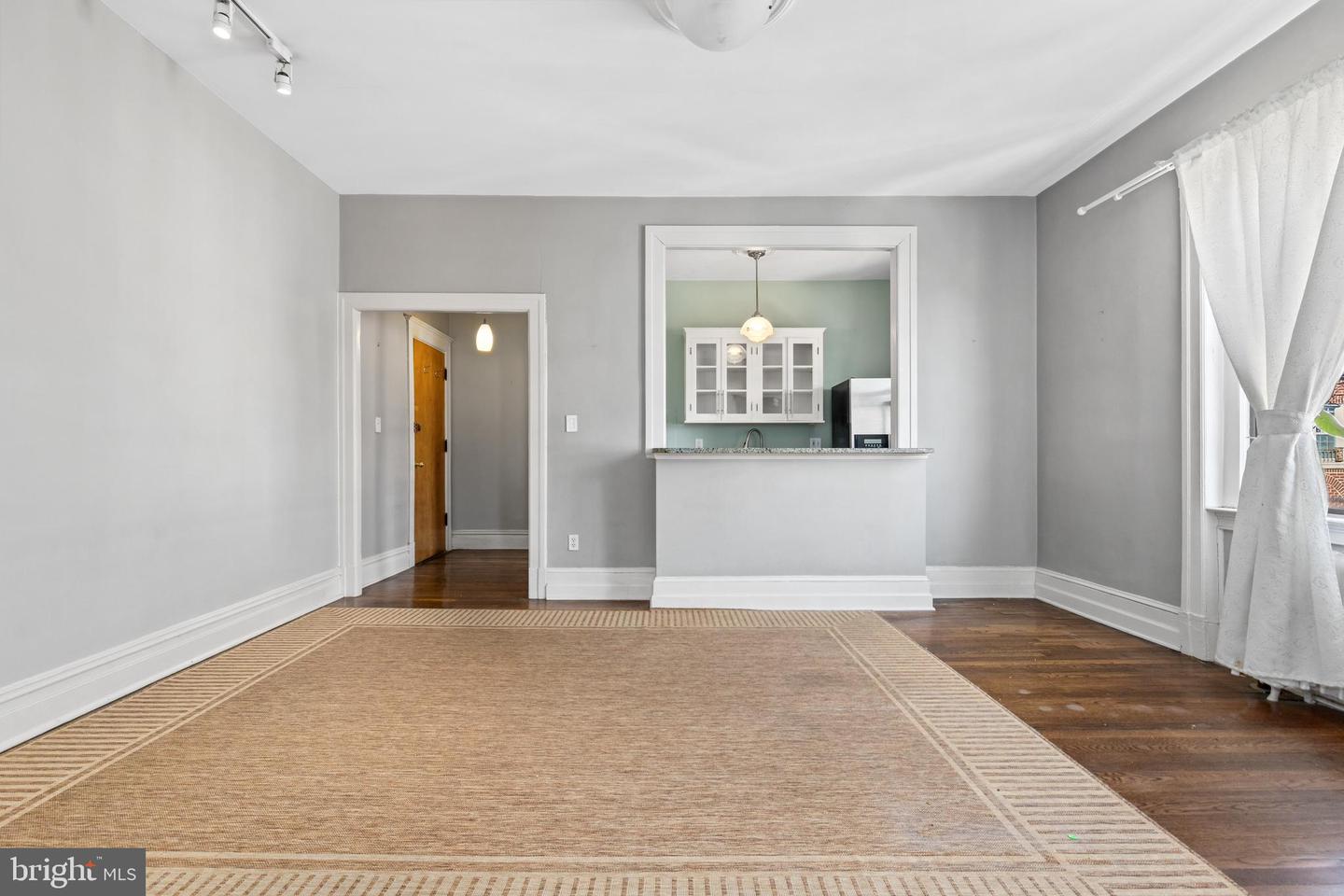 1514 17TH ST NW #404, WASHINGTON, District Of Columbia 20036, 1 Room Rooms,1 BathroomBathrooms,Residential,For sale,1514 17TH ST NW #404,DCDC2194258 MLS # DCDC2194258