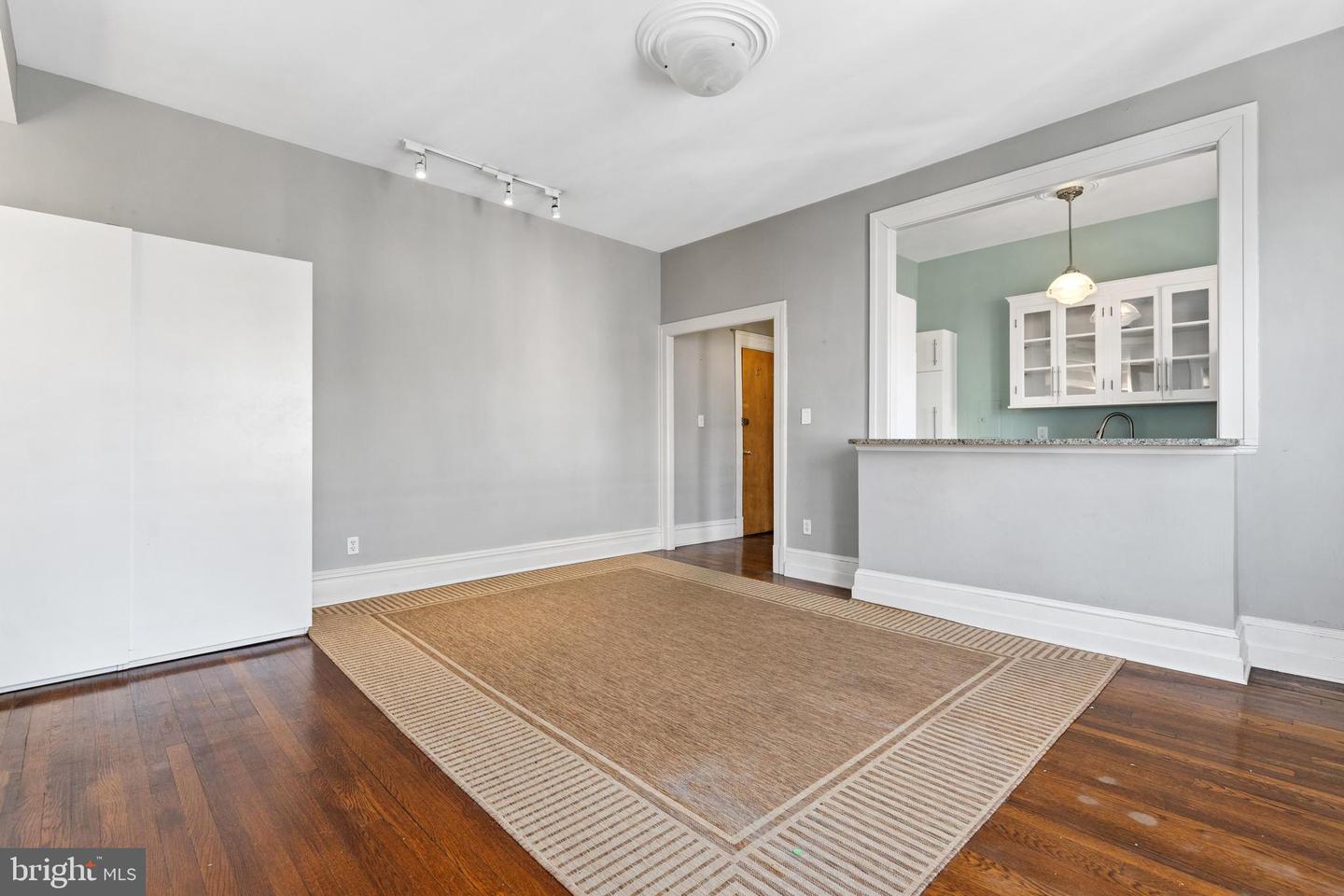 1514 17TH ST NW #404, WASHINGTON, District Of Columbia 20036, 1 Room Rooms,1 BathroomBathrooms,Residential,For sale,1514 17TH ST NW #404,DCDC2194258 MLS # DCDC2194258