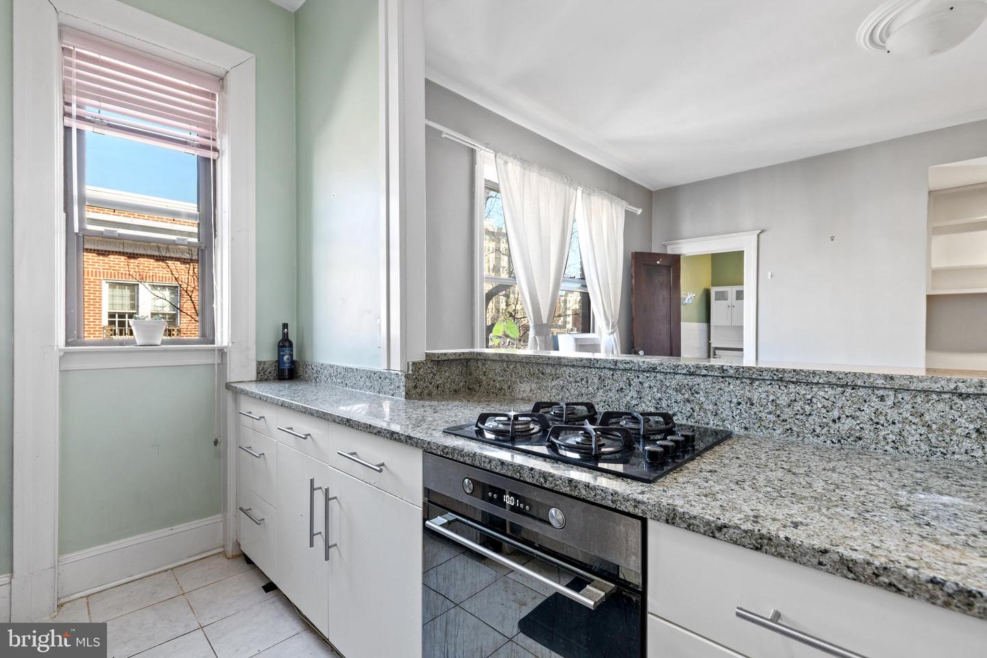 1514 17TH ST NW #404, WASHINGTON, District Of Columbia 20036, 1 Room Rooms,1 BathroomBathrooms,Residential,For sale,1514 17TH ST NW #404,DCDC2194258 MLS # DCDC2194258