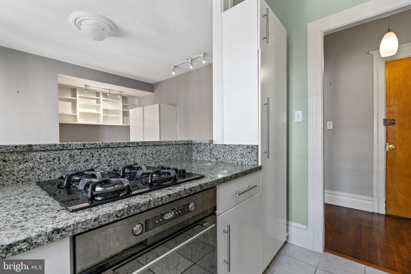 1514 17TH ST NW #404, WASHINGTON, District Of Columbia 20036, 1 Room Rooms,1 BathroomBathrooms,Residential,For sale,1514 17TH ST NW #404,DCDC2194258 MLS # DCDC2194258
