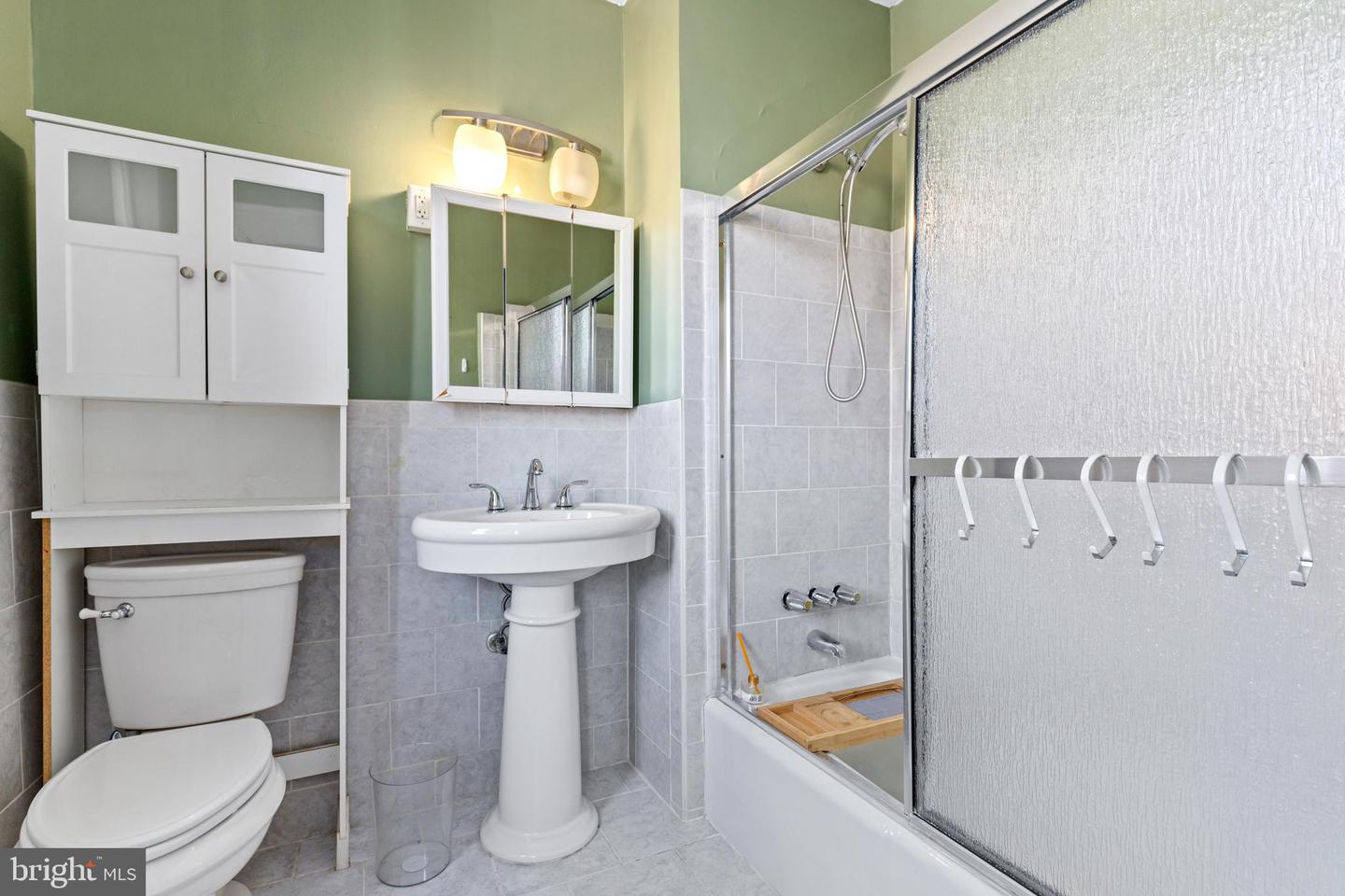1514 17TH ST NW #404, WASHINGTON, District Of Columbia 20036, 1 Room Rooms,1 BathroomBathrooms,Residential,For sale,1514 17TH ST NW #404,DCDC2194258 MLS # DCDC2194258