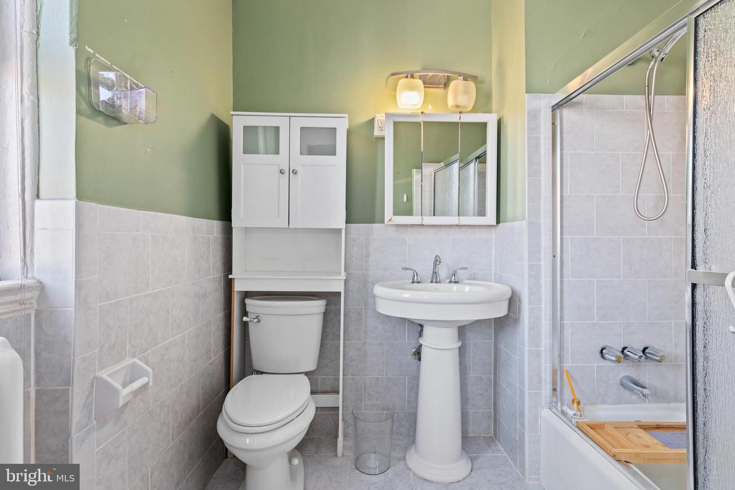 1514 17TH ST NW #404, WASHINGTON, District Of Columbia 20036, 1 Room Rooms,1 BathroomBathrooms,Residential,For sale,1514 17TH ST NW #404,DCDC2194258 MLS # DCDC2194258