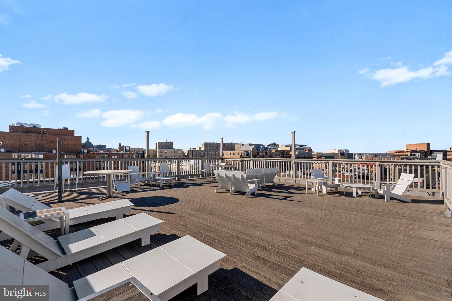 1514 17TH ST NW #404, WASHINGTON, District Of Columbia 20036, 1 Room Rooms,1 BathroomBathrooms,Residential,For sale,1514 17TH ST NW #404,DCDC2194258 MLS # DCDC2194258