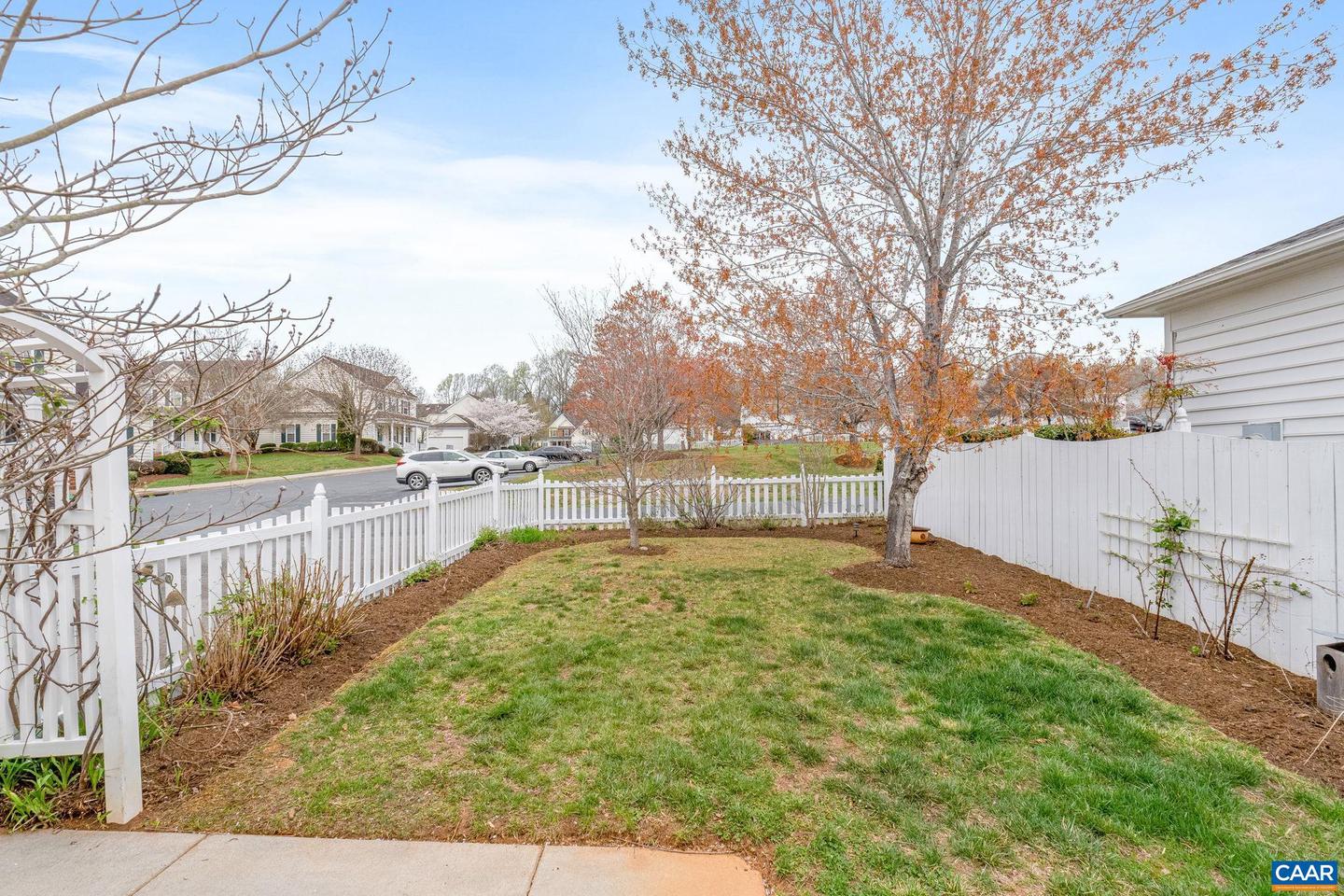 3329 TURNBERRY CIR, CHARLOTTESVILLE, Virginia 22911, 4 Bedrooms Bedrooms, ,2 BathroomsBathrooms,Residential,For sale,3329 TURNBERRY CIR,662641 MLS # 662641