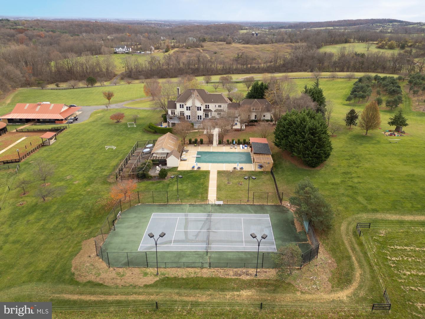 19109 PEALE LN, LEESBURG, Virginia 20175, 6 Bedrooms Bedrooms, ,5 BathroomsBathrooms,Residential,For sale,19109 PEALE LN,VALO2093150 MLS # VALO2093150