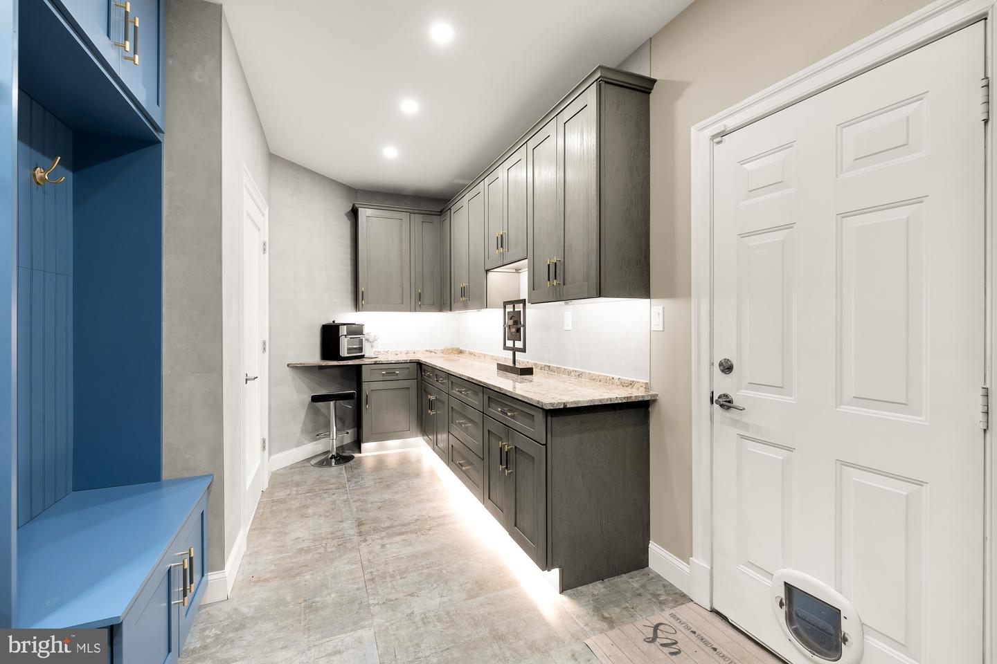 19109 PEALE LN, LEESBURG, Virginia 20175, 6 Bedrooms Bedrooms, ,5 BathroomsBathrooms,Residential,For sale,19109 PEALE LN,VALO2093150 MLS # VALO2093150