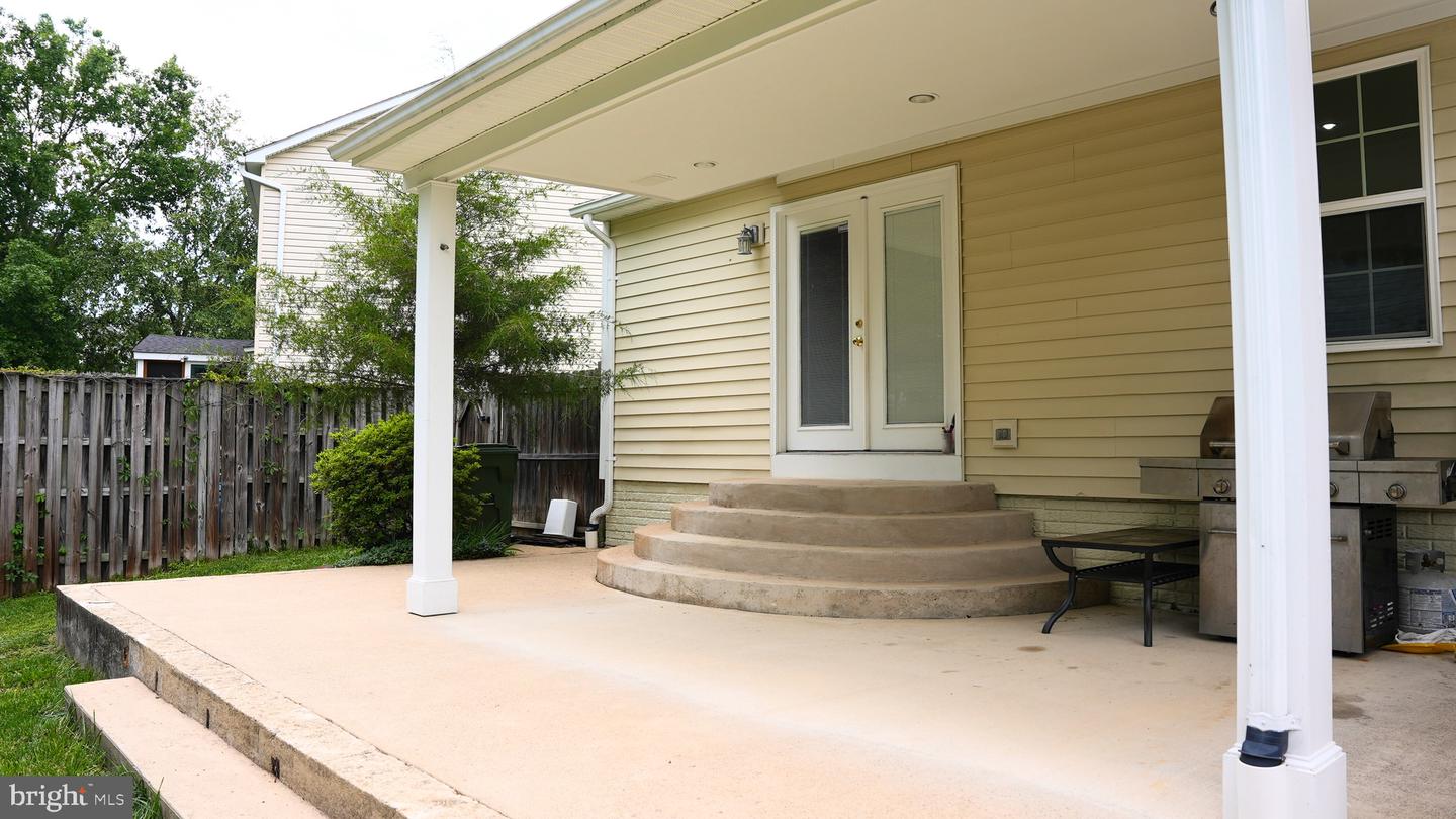 13015 BOURNE PL, BRISTOW, Virginia 20136, 4 Bedrooms Bedrooms, ,2 BathroomsBathrooms,Residential,For sale,13015 BOURNE PL,VAPW2091394 MLS # VAPW2091394
