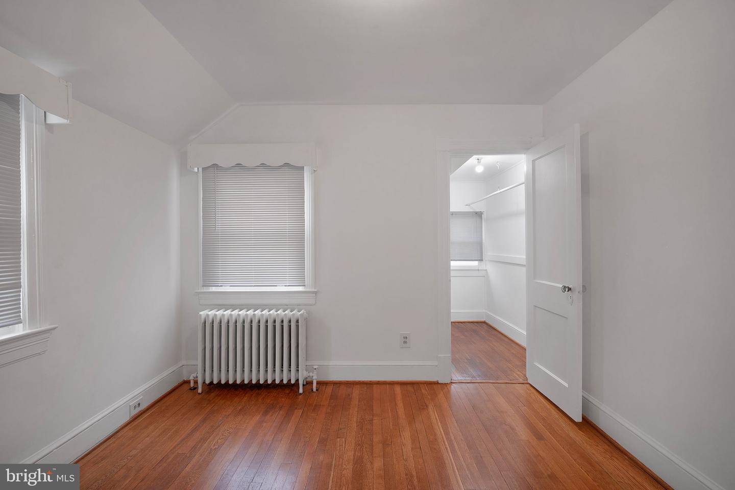 6021 NORTH DAKOTA AVE NW, WASHINGTON, District Of Columbia 20011, 3 Bedrooms Bedrooms, ,2 BathroomsBathrooms,Residential,For sale,6021 NORTH DAKOTA AVE NW,DCDC2194092 MLS # DCDC2194092