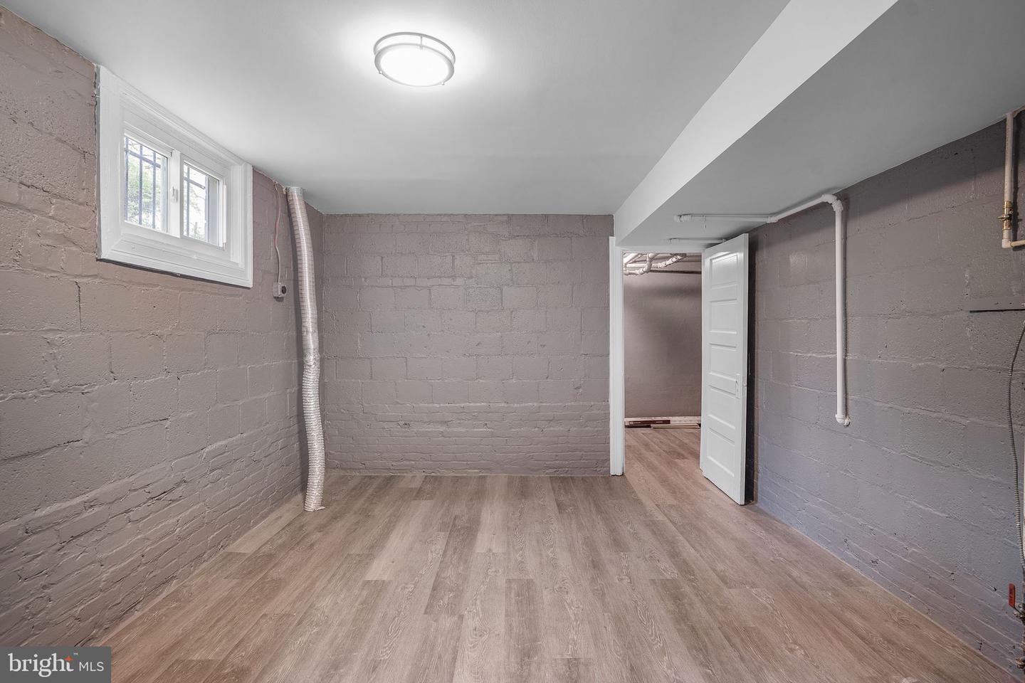 6021 NORTH DAKOTA AVE NW, WASHINGTON, District Of Columbia 20011, 3 Bedrooms Bedrooms, ,2 BathroomsBathrooms,Residential,For sale,6021 NORTH DAKOTA AVE NW,DCDC2194092 MLS # DCDC2194092