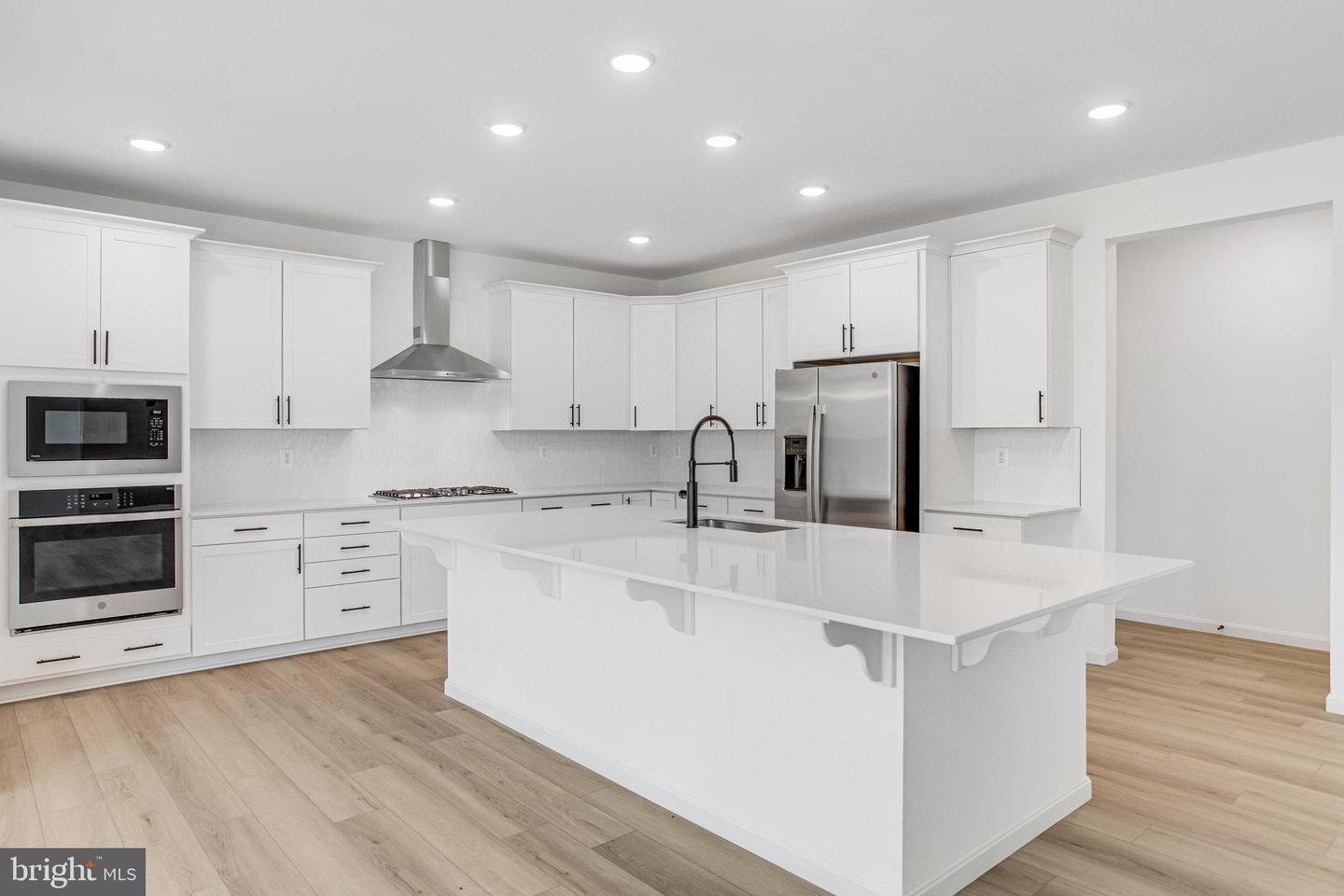 217 CAMWOOD CT, FREDERICKSBURG, Virginia 22405, 7 Bedrooms Bedrooms, ,5 BathroomsBathrooms,Residential,For sale,217 CAMWOOD CT,VAST2037636 MLS # VAST2037636