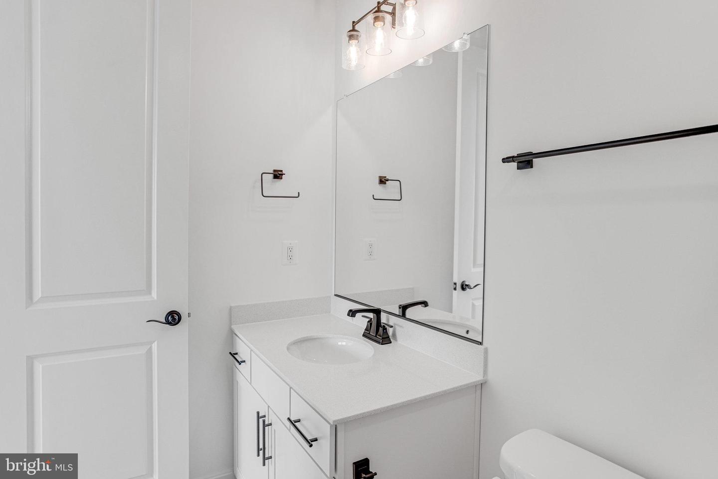 217 CAMWOOD CT, FREDERICKSBURG, Virginia 22405, 7 Bedrooms Bedrooms, ,5 BathroomsBathrooms,Residential,For sale,217 CAMWOOD CT,VAST2037636 MLS # VAST2037636