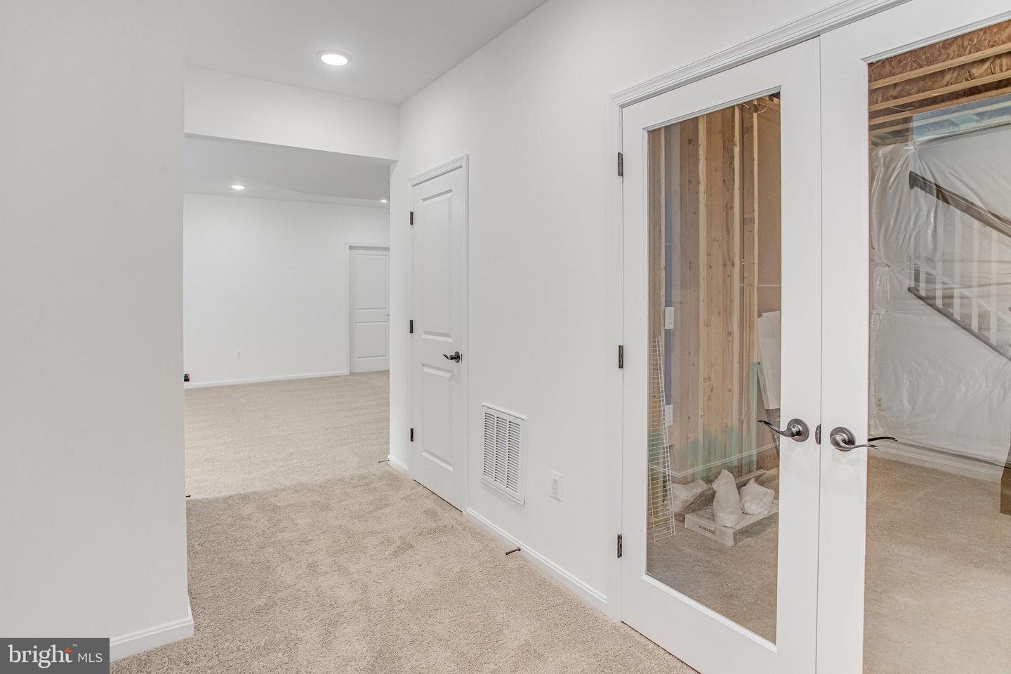 217 CAMWOOD CT, FREDERICKSBURG, Virginia 22405, 7 Bedrooms Bedrooms, ,5 BathroomsBathrooms,Residential,For sale,217 CAMWOOD CT,VAST2037636 MLS # VAST2037636