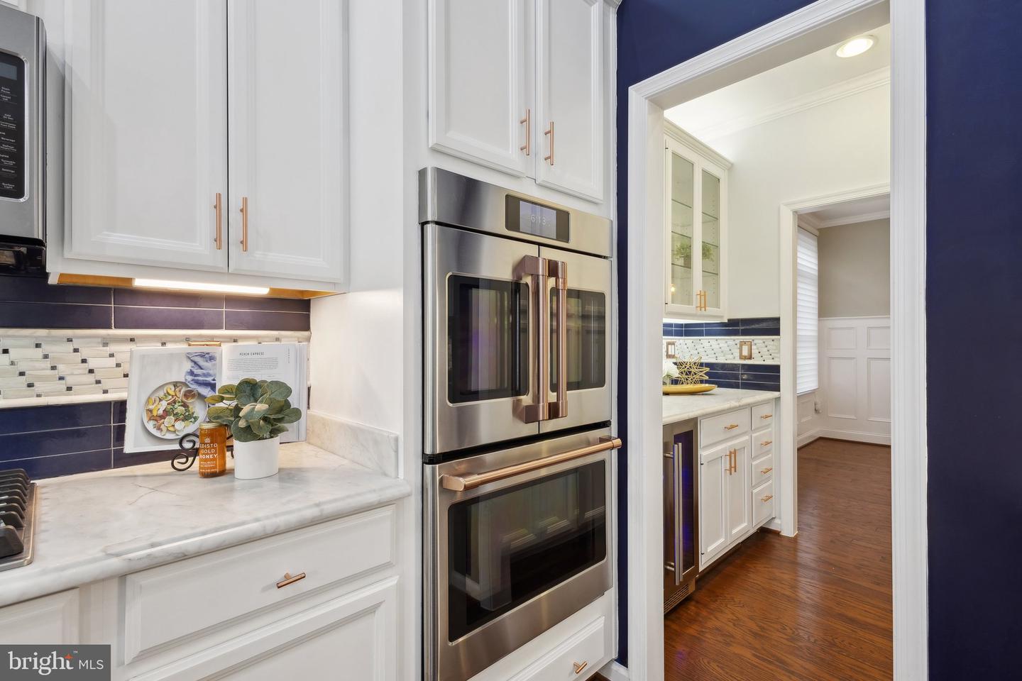 20594 CRESCENT POINTE PL, ASHBURN, Virginia 20147, 2 Bedrooms Bedrooms, ,2 BathroomsBathrooms,Residential,For sale,20594 CRESCENT POINTE PL,VALO2091424 MLS # VALO2091424