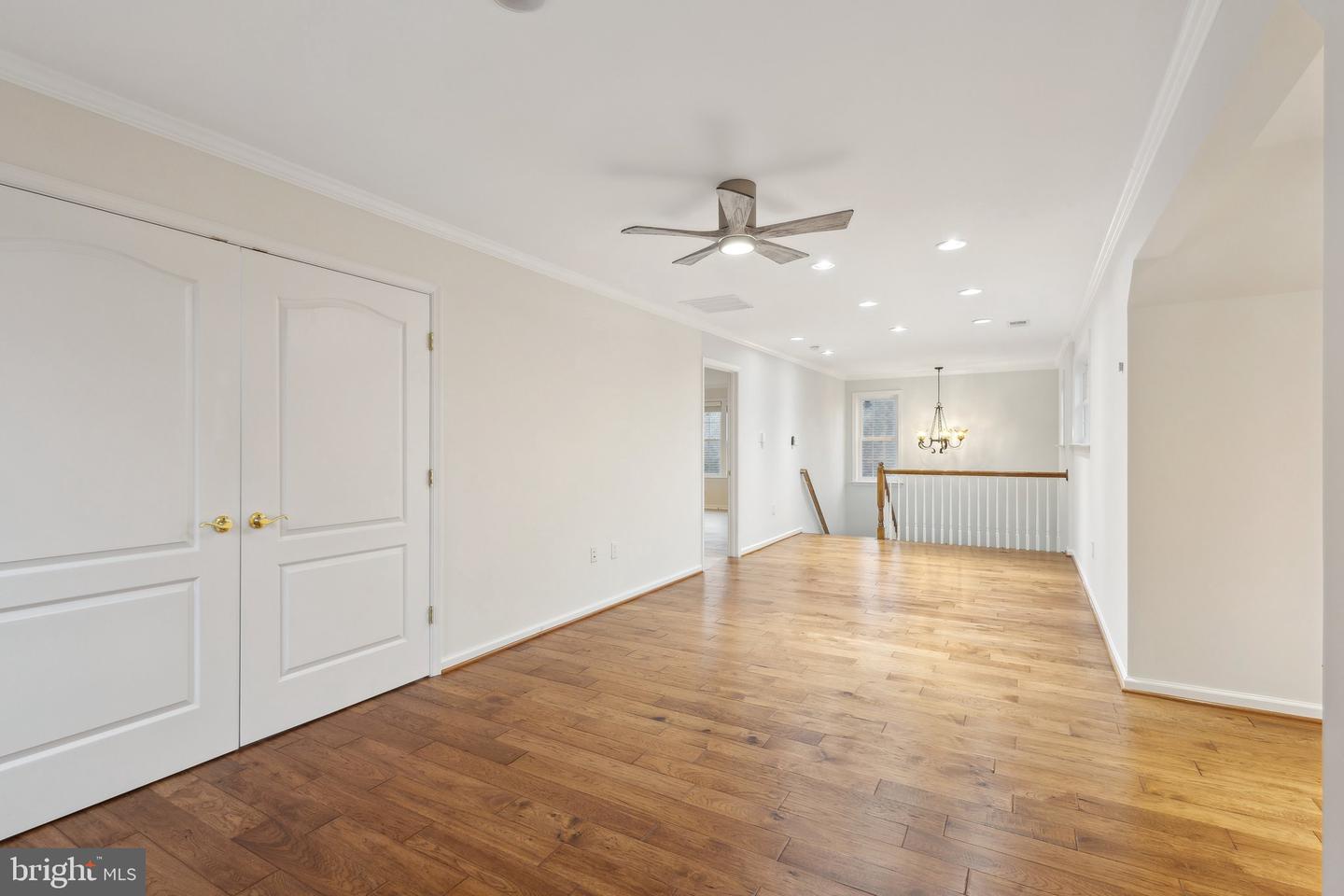 20594 CRESCENT POINTE PL, ASHBURN, Virginia 20147, 2 Bedrooms Bedrooms, ,2 BathroomsBathrooms,Residential,For sale,20594 CRESCENT POINTE PL,VALO2091424 MLS # VALO2091424