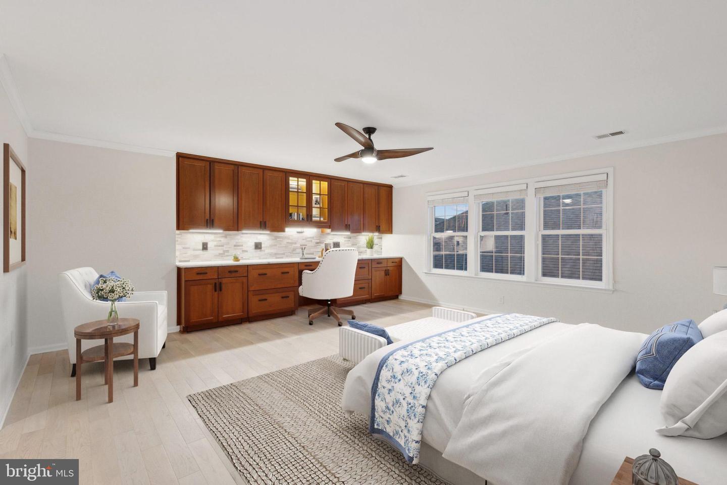 20594 CRESCENT POINTE PL, ASHBURN, Virginia 20147, 2 Bedrooms Bedrooms, ,2 BathroomsBathrooms,Residential,For sale,20594 CRESCENT POINTE PL,VALO2091424 MLS # VALO2091424