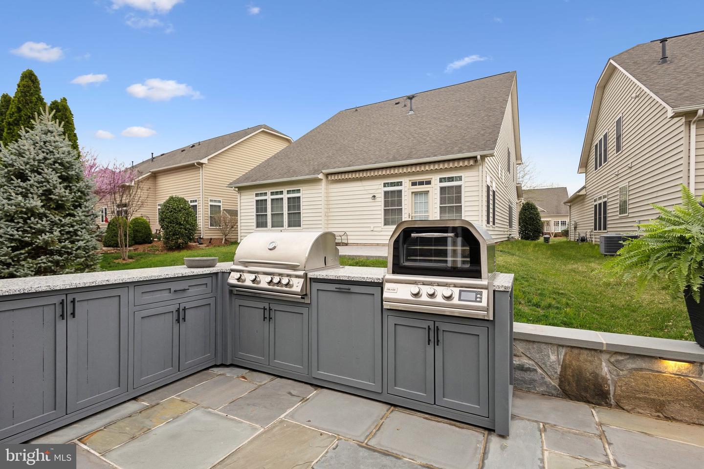 20594 CRESCENT POINTE PL, ASHBURN, Virginia 20147, 2 Bedrooms Bedrooms, ,2 BathroomsBathrooms,Residential,For sale,20594 CRESCENT POINTE PL,VALO2091424 MLS # VALO2091424